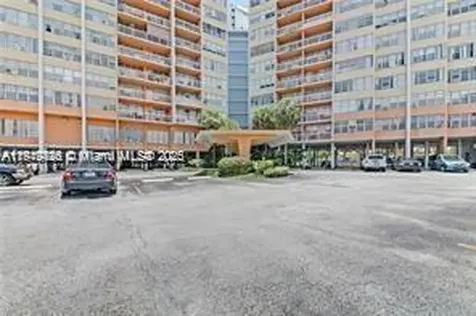 2025 NE 164th Street North Miami Beach FL 33162