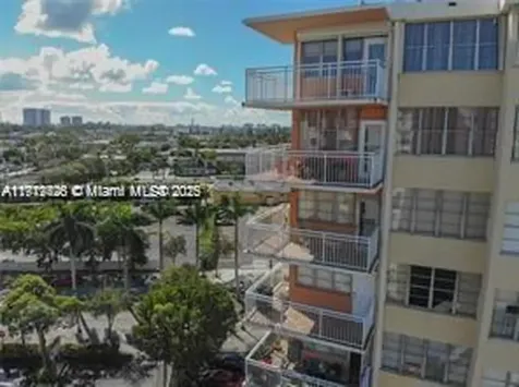 2025 NE 164th Street North Miami Beach FL 33162