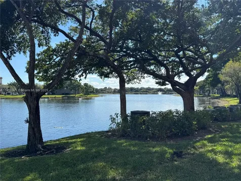 1001 SW 141 Street Avenue Pembroke Pines FL 33027