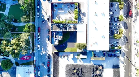 239 NW 26th Street Miami FL 33127