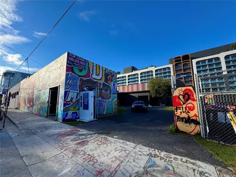 239 NW 26th Street Miami FL 33127