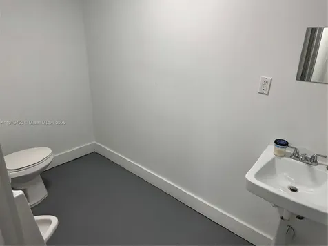 239 NW 26th Street Miami FL 33127