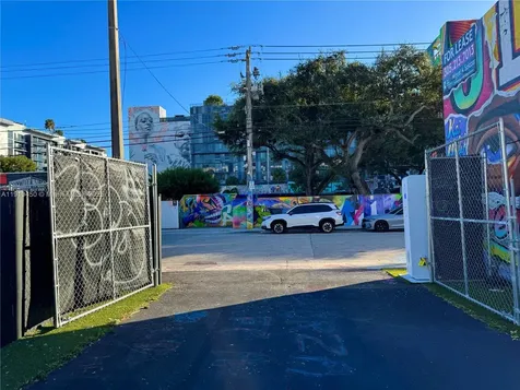 239 NW 26th Street Miami FL 33127