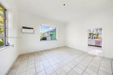 297 Eucalyptus Drive Hialeah FL 33010
