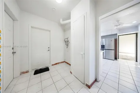 297 Eucalyptus Drive Hialeah FL 33010