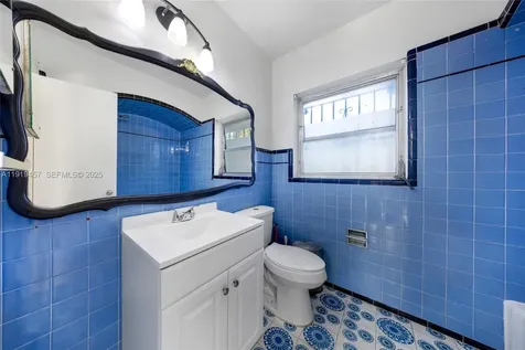297 Eucalyptus Drive Hialeah FL 33010