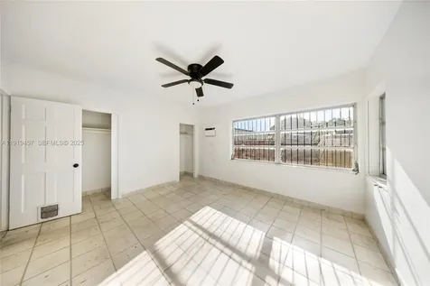 297 Eucalyptus Drive Hialeah FL 33010