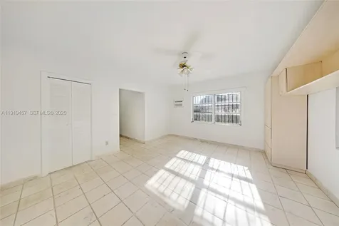 297 Eucalyptus Drive Hialeah FL 33010