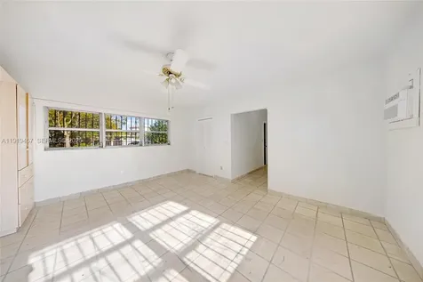 297 Eucalyptus Drive Hialeah FL 33010