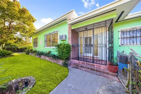 297 Eucalyptus Drive Hialeah FL 33010