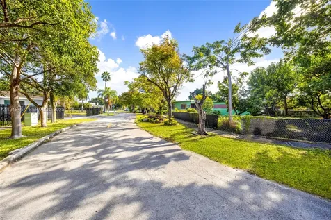 297 Eucalyptus Drive Hialeah FL 33010