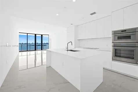 700 NE 24 Street Miami FL 33137