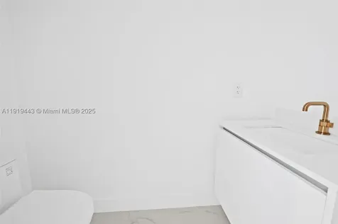 700 NE 24 Street Miami FL 33137