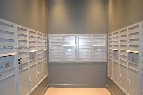 2602 E Hallandale Beach Boulevard Hallandale Beach FL 33009