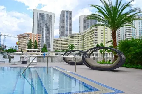 2602 E Hallandale Beach Boulevard Hallandale Beach FL 33009