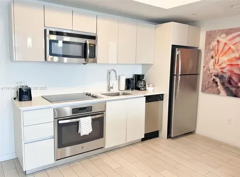 2602 E Hallandale Beach Boulevard Hallandale Beach FL 33009