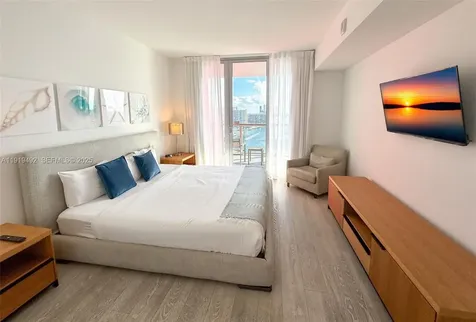 2602 E Hallandale Beach Boulevard Hallandale Beach FL 33009
