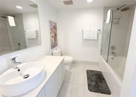 2602 E Hallandale Beach Boulevard Hallandale Beach FL 33009
