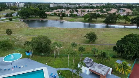 7051 Environ Boulevard Lauderhill FL 33319