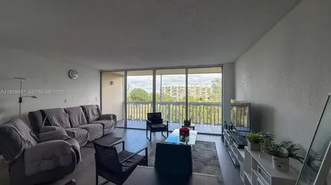 7051 Environ Boulevard Lauderhill FL 33319