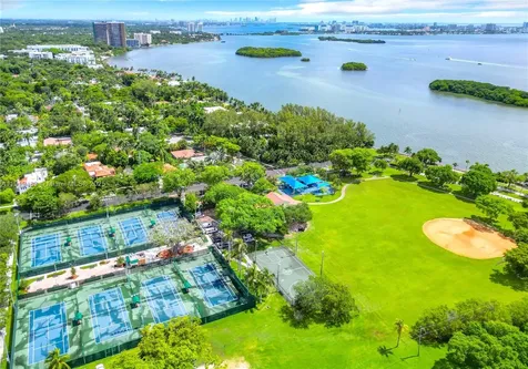 651 NE 60th Street Miami FL 33137