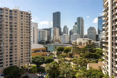 520 Brickell Key Drive Miami FL 33131