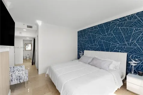 520 Brickell Key Drive Miami FL 33131