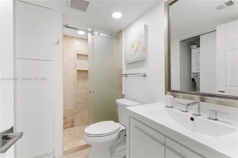 520 Brickell Key Drive Miami FL 33131