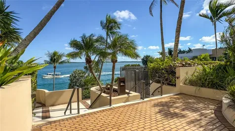 520 Brickell Key Drive Miami FL 33131