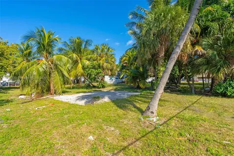 1025 W Flagler Street Miami FL 33130