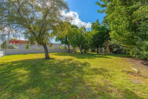 1025 W Flagler Street Miami FL 33130