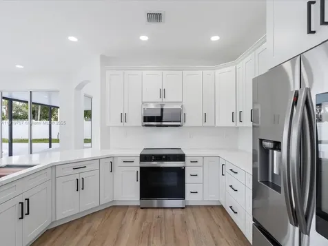 6758 Lake Nona Place Lake Worth FL 33463