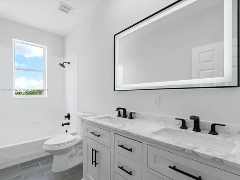 6758 Lake Nona Place Lake Worth FL 33463