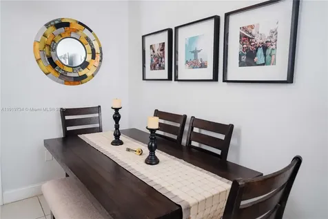 7901 SW 64th Avenue South Miami FL 33143