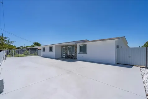 2900 NW 179th Street Miami Gardens FL 33056