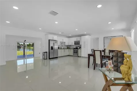 2900 NW 179th Street Miami Gardens FL 33056
