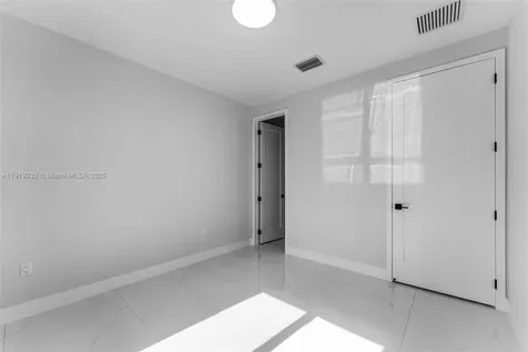 12389 SW 220 Street Miami FL 33170