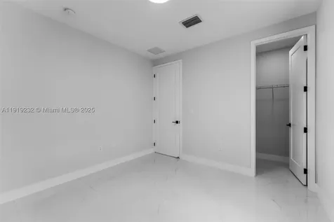 12389 SW 220 Street Miami FL 33170