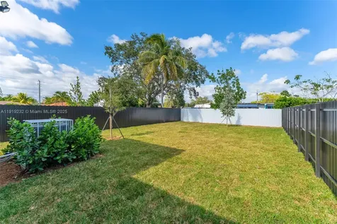 12389 SW 220 Street Miami FL 33170