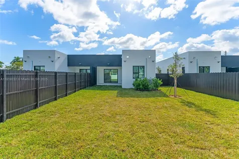 12389 SW 220 Street Miami FL 33170