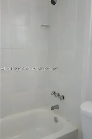 5831 Blueberry Court Lauderhill FL 33313