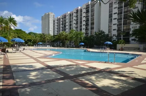 17021 N Bay Road Sunny Isles Beach FL 33160