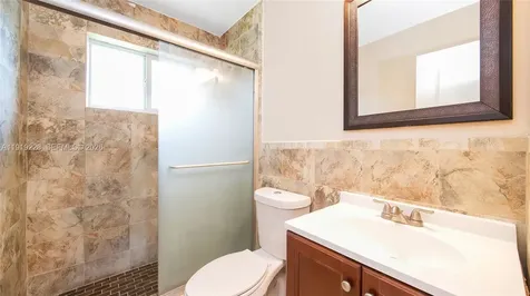 592 NE 150th Street Miami FL 33161