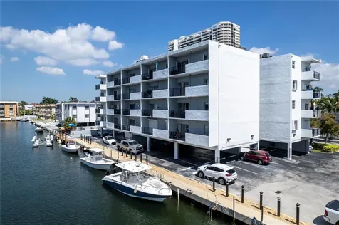 3642 NE 171st Street North Miami Beach FL 33160
