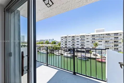 3642 NE 171st Street North Miami Beach FL 33160