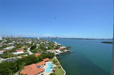 1800 NE 114th Street Miami FL 33181