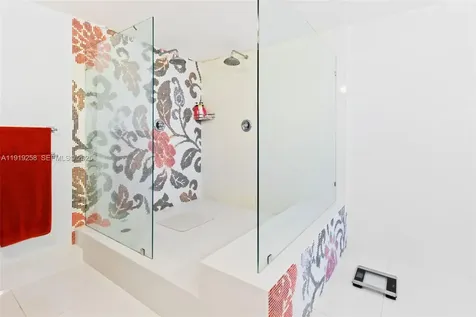 1800 NE 114th Street Miami FL 33181