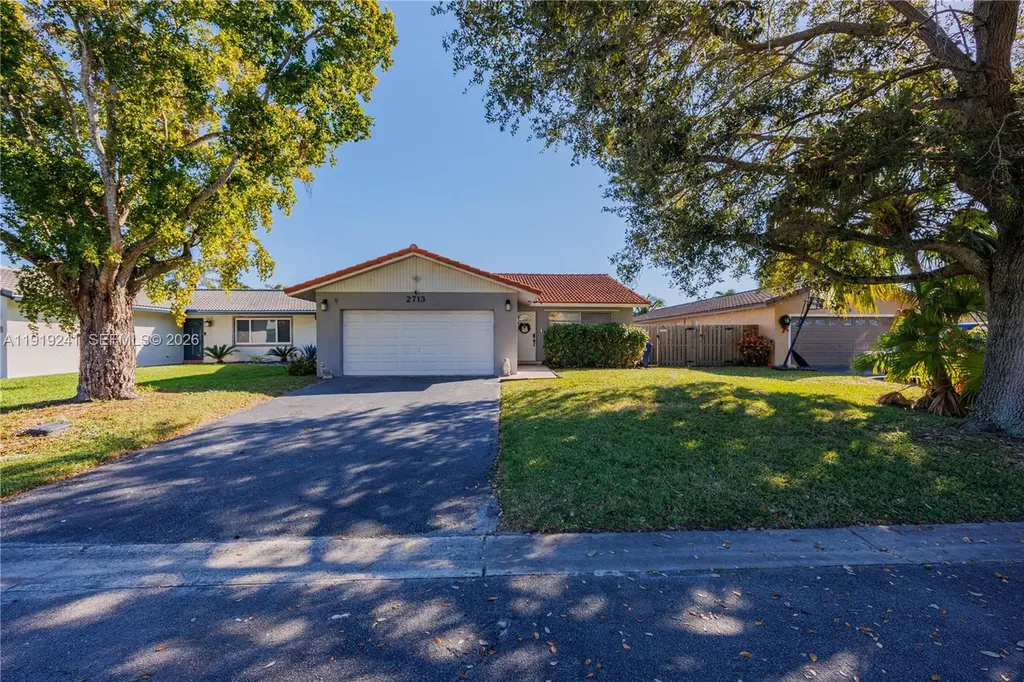 2713 NW 123rd Avenue Coral Springs FL 33065