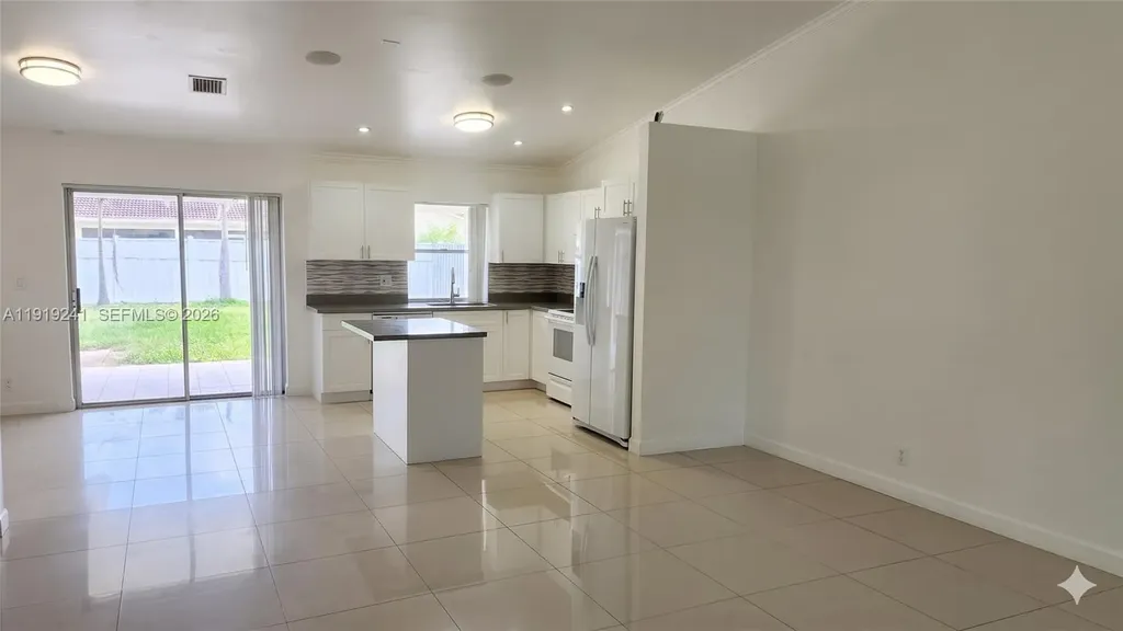 2713 NW 123rd Avenue Coral Springs FL 33065