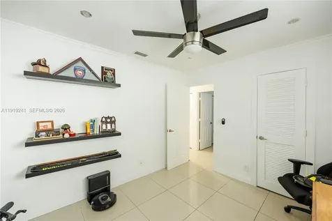 2713 NW 123rd Avenue Coral Springs FL 33065